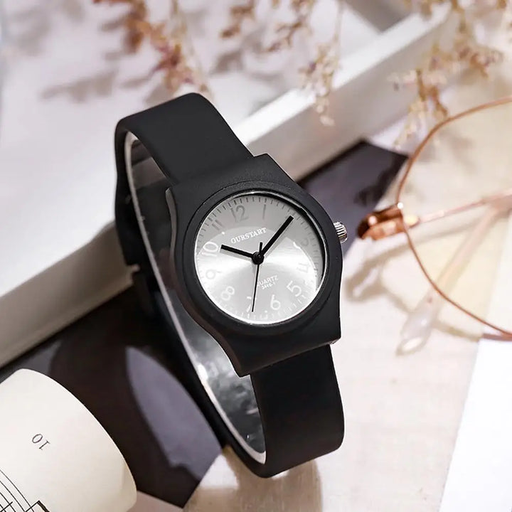 1pc Candy Color Wrist Watches For Women Fashion Quartz Watch Silicone Band Dial Women Wathes Casual Ladies Watch Relogio